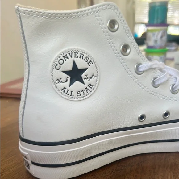 Converse Chuck Taylor All Star Platform White Leather High-Tops NWOT - Picture 16 of 16